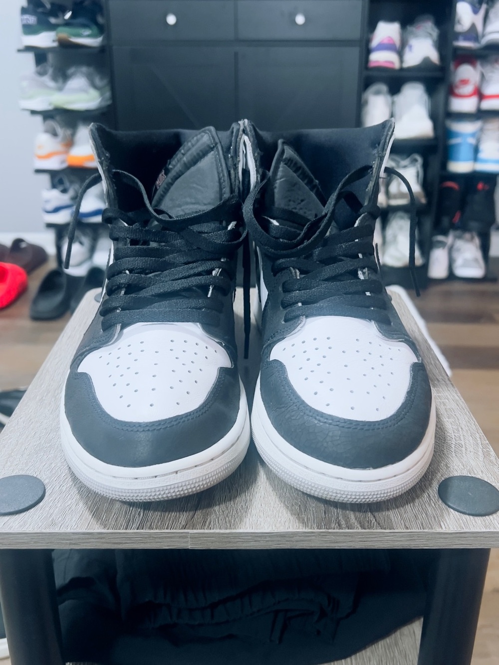 Nike Jordan 1 Retro High OG Bleached Coral Shoes - White/ Black US men’s 12 - Picture 2 of 6